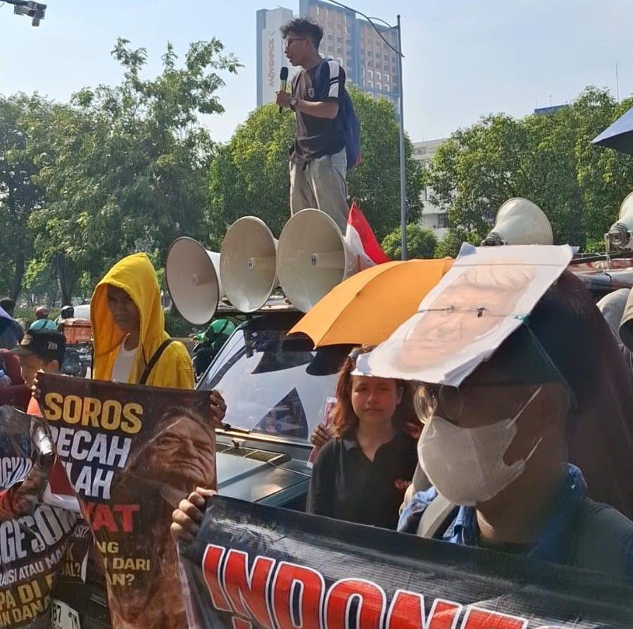 Aksi Damai Gerakan Pemuda Nasional Indonesia (GPNI) di Kedubes AS Jakarta, 2 April 2026.